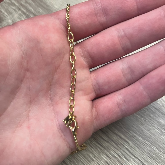 Like New! Vintage Nina Ricci Gold Pendant Necklace - Picture 5 of 7